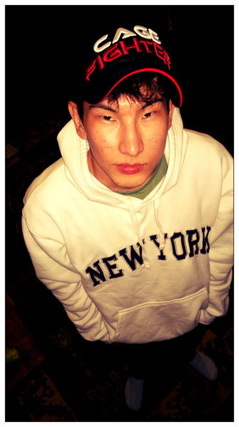 Манас Кабдрахметов