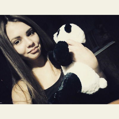 Лена Чечелева