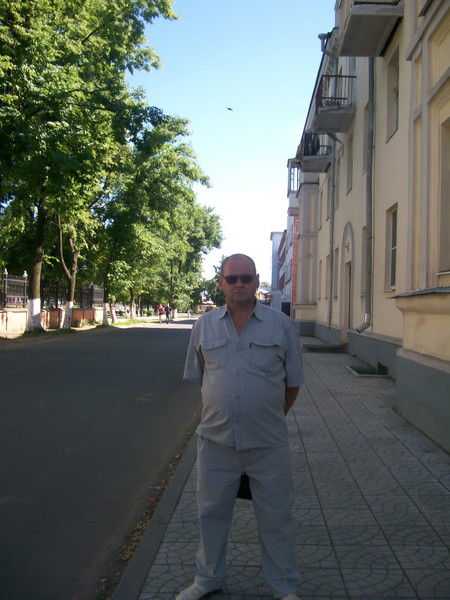 Николай Микин