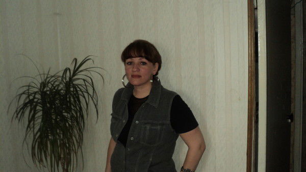 Надюша Олейникова