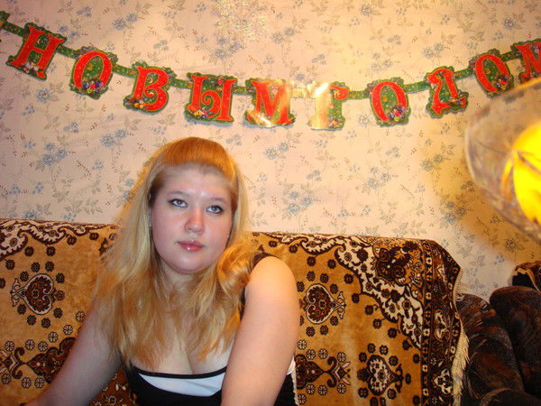 Елена Попова