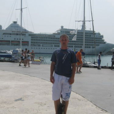 Владислав Морозов