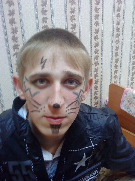 Андрей Карякин