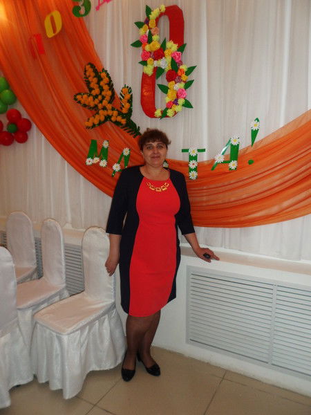 Каринэ Молнар