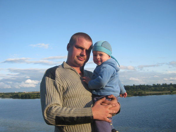 Юрий Антонов