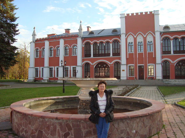 Света Платонова