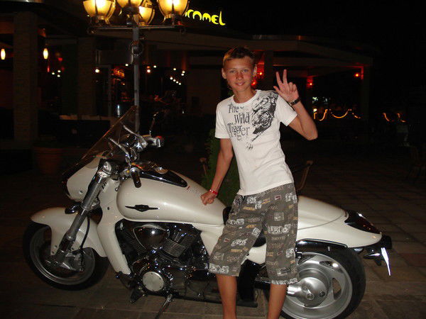 Никита Петров