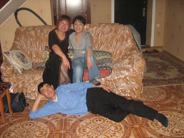 Мукарам Амансуфиева()