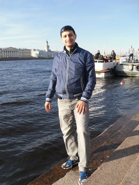 Константин Суханов