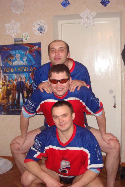 Александр Глухов