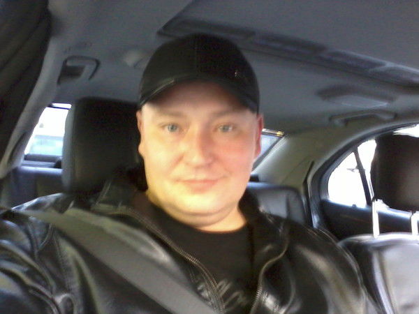 Александр Волков