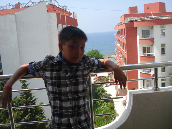 Жандос Досжанов