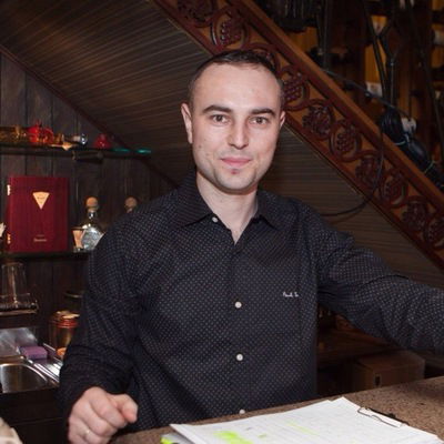 Андрей Вакарчук