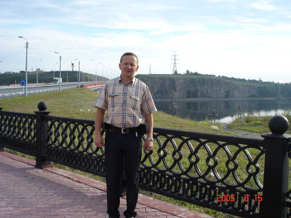 Валерий Сафронов