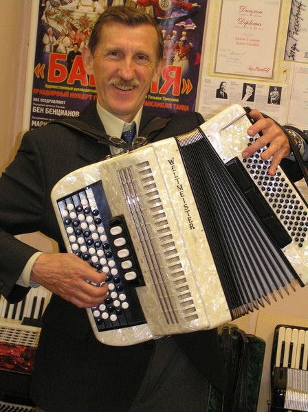 Владимир Гладких