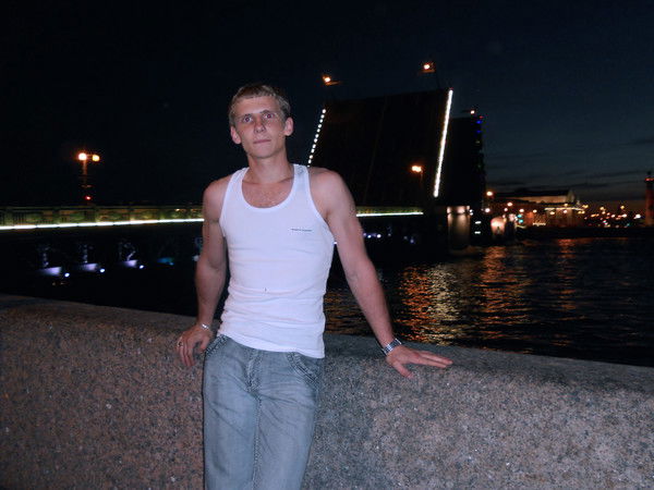 Евгений Павличенко