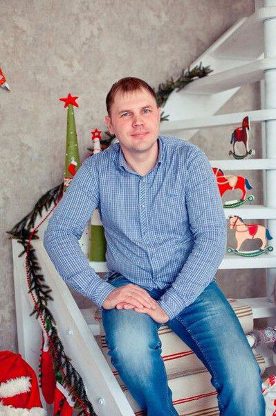 Евгений Лютов