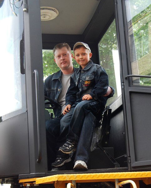 Алексей Хольнов