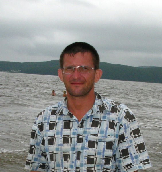 Дмитрий Безлегкий