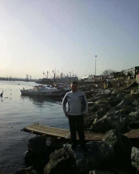 Отабек Исмаилов