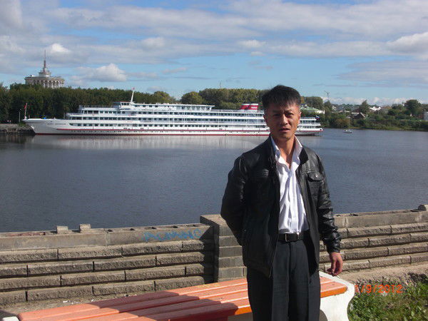 Александр Пак