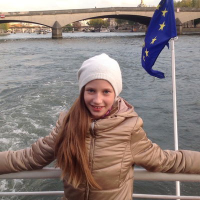 Арина Николаева