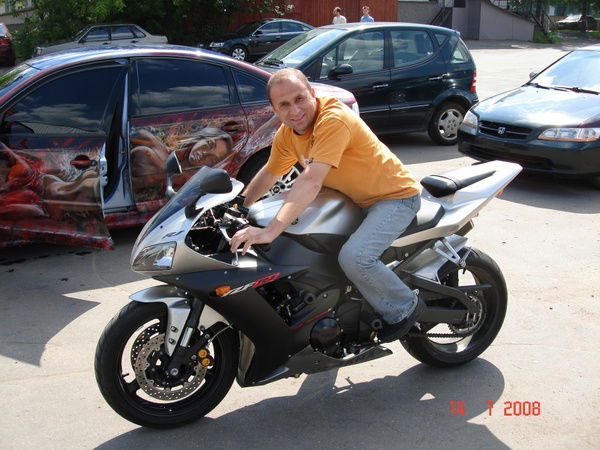 Владимир Кулешов