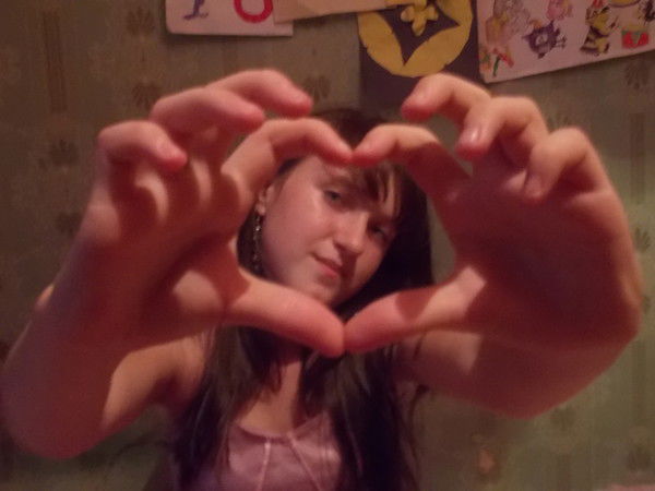 Настя Логозинская