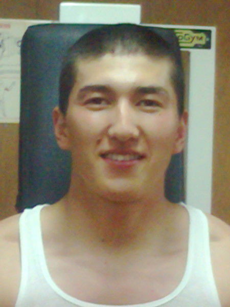 Дархан Асхатов