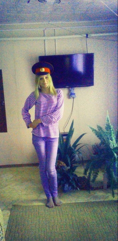 Нина Демидова