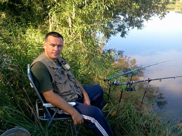 Александр Сухарев