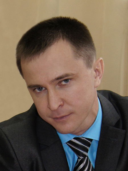 Руслан Шатров