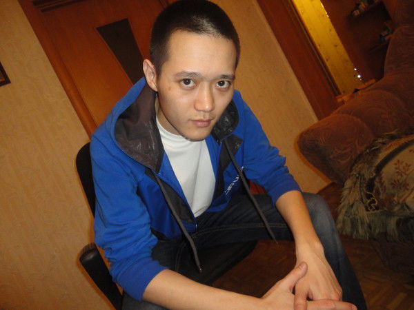 Алмаз Досов