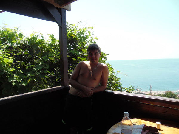 Андрей Николаев