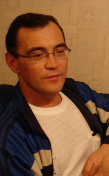 Анатолий Манзуров