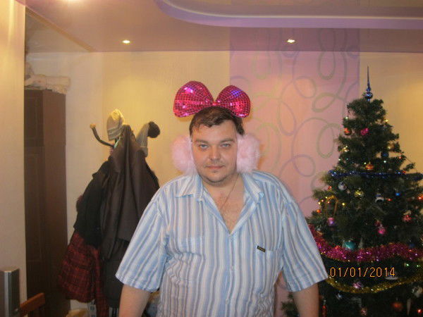 Стас Арестов