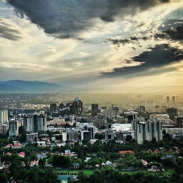 Типичный Алматинец