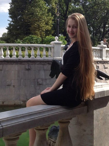 Аня Колпакова