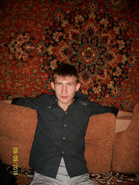 Денис Иванов