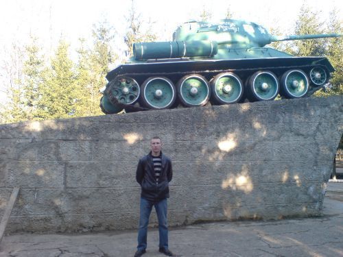 Олег Старых