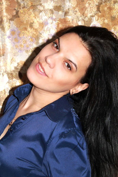 Елена Брусова