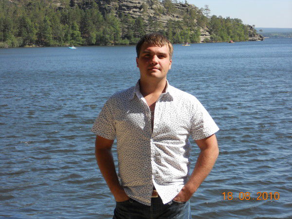 Антон Фадеев