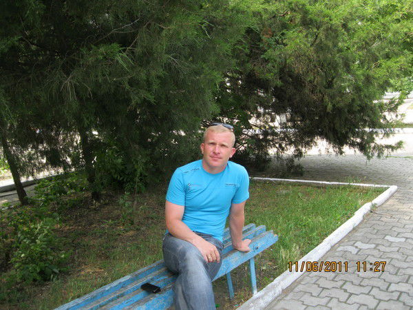 Игорь Хлебников