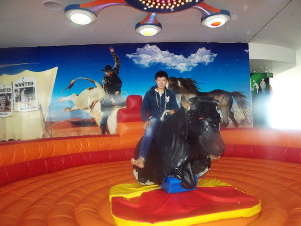 Олжас Коканов