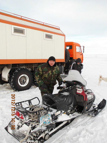 Владимир Серов