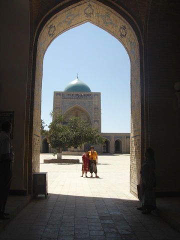 Светлана Атаджанова