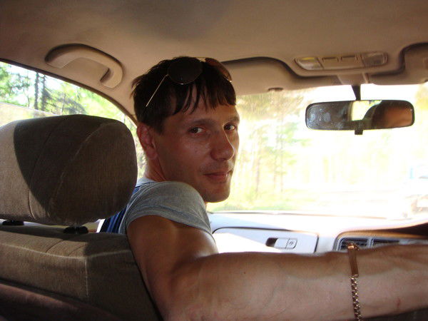 Александр Тихонов