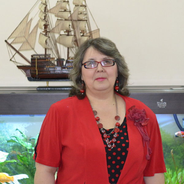 Елена Колос