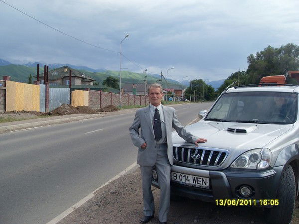 Владимир Стародуб