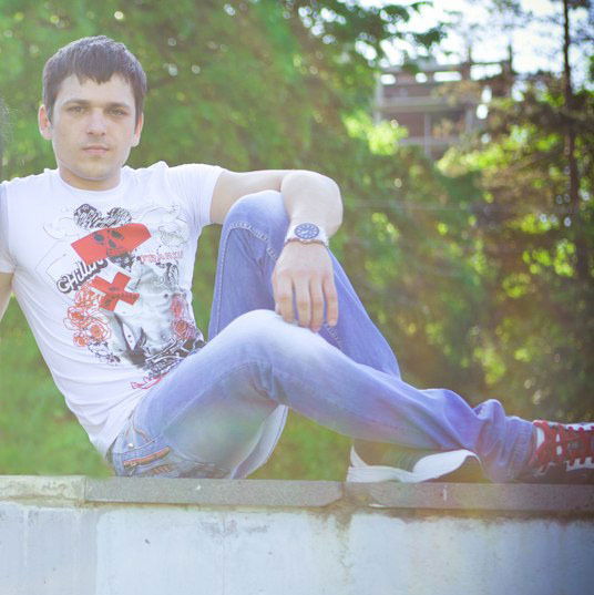 Миша Лахнов